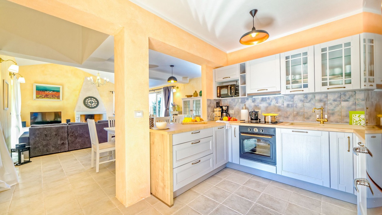 Photo of Kitchen in Momjan