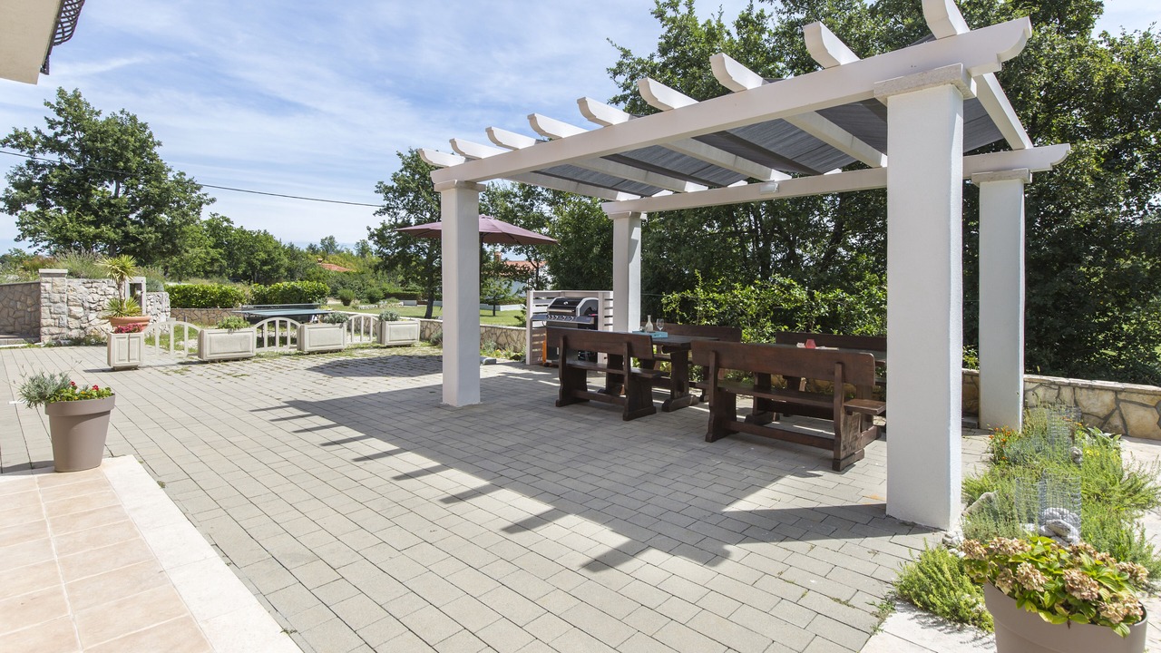 Photo of Outdoor in Presika