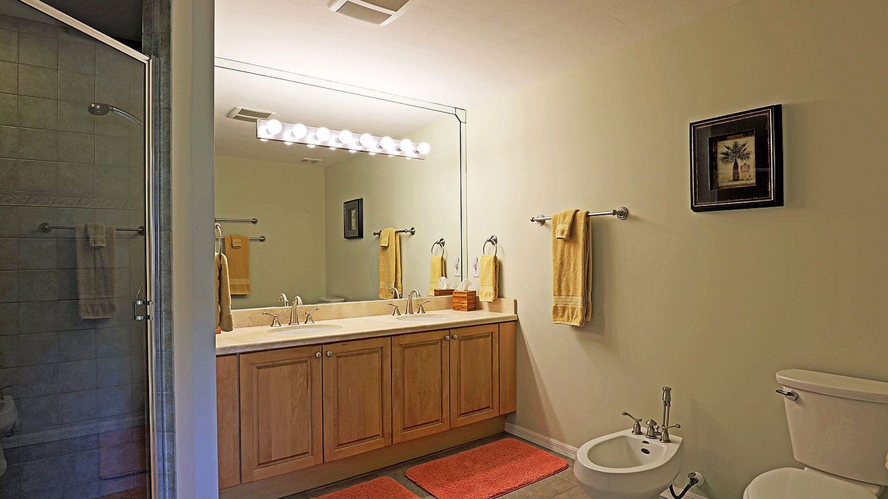Photo of Bathroom in Iona