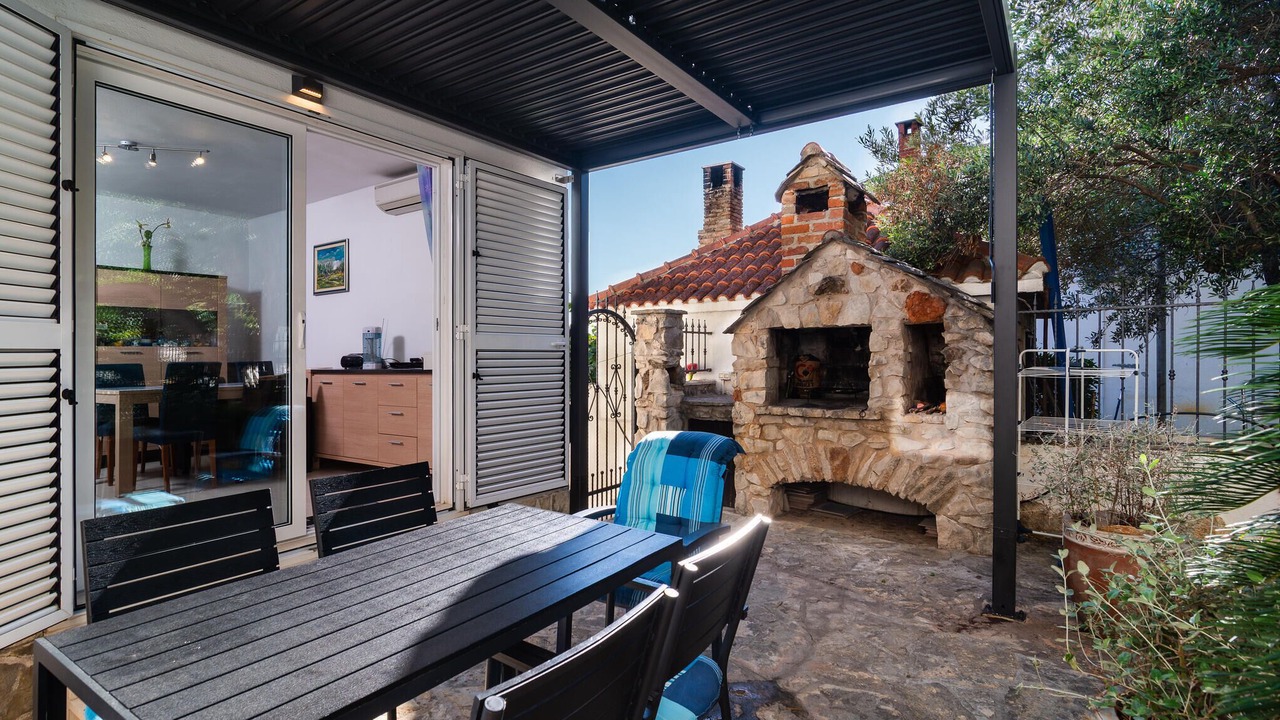 Photo of Outdoor in Supetar