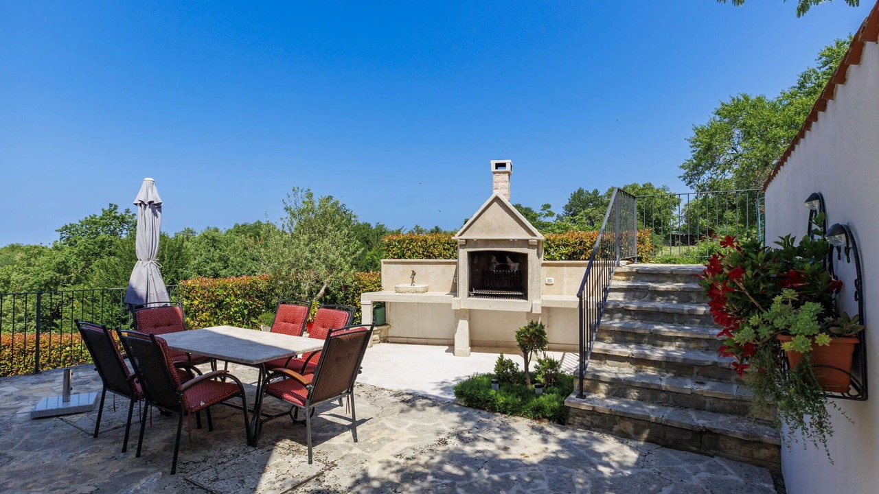 Photo of Outdoor in Bibali