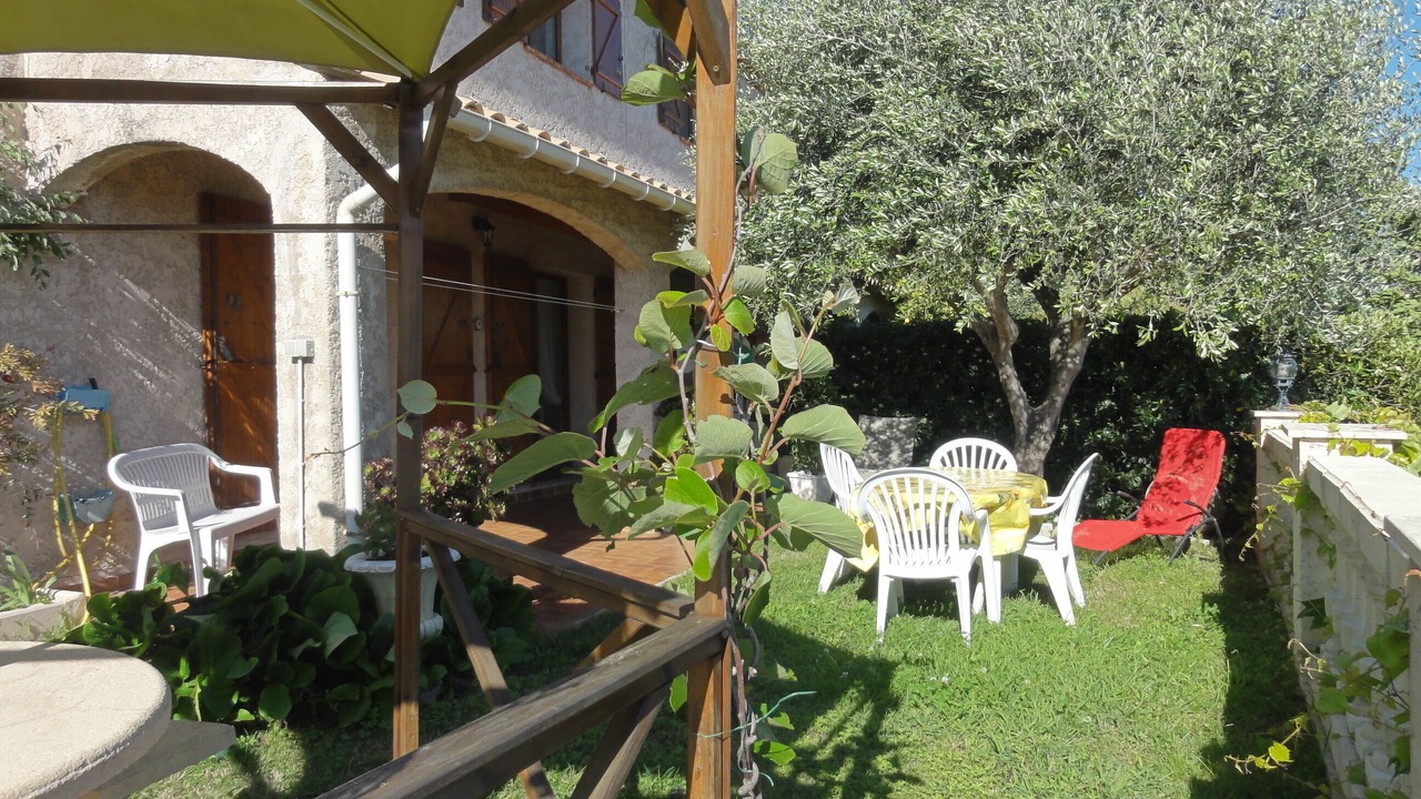 Photo of Outdoor in Montaleigne