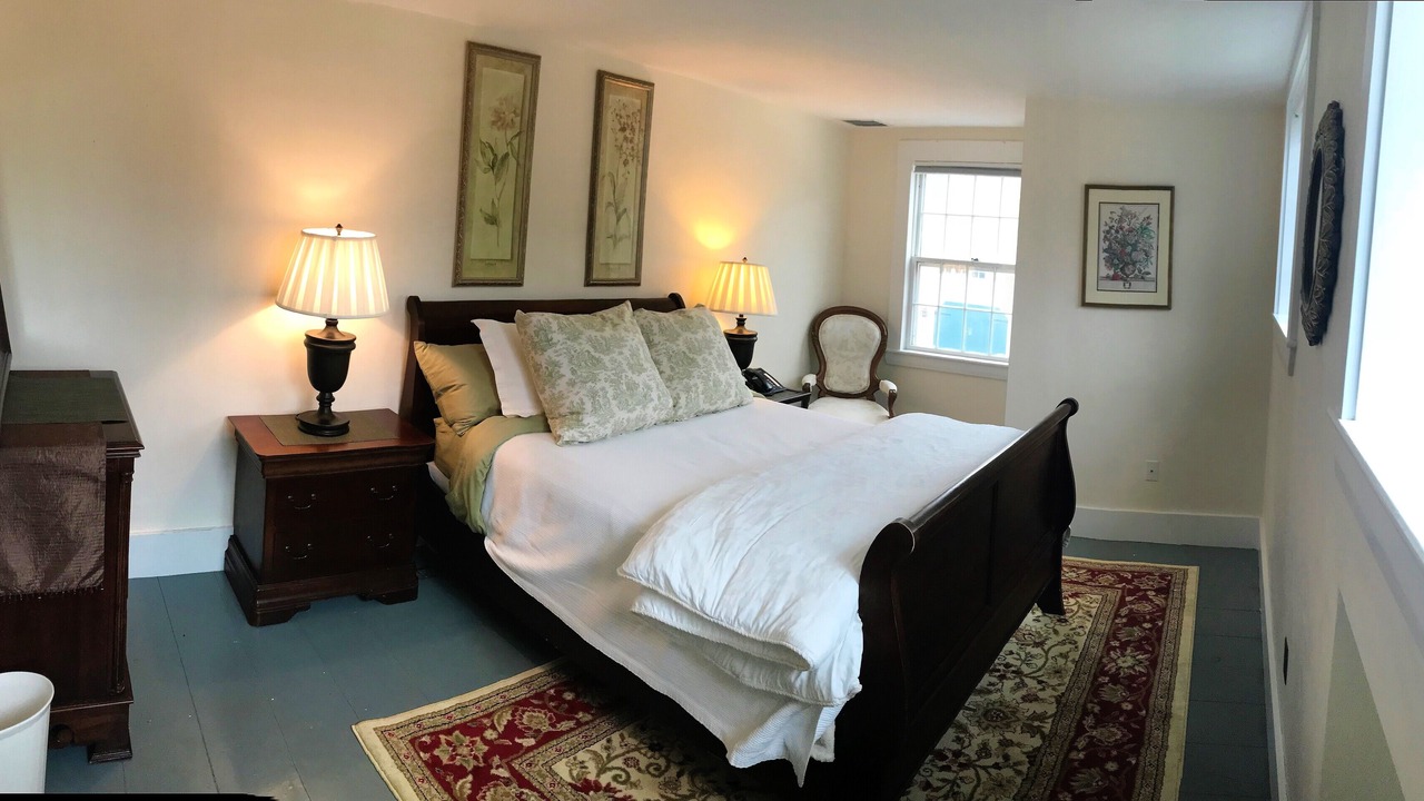 Photo of Bedroom in Truro