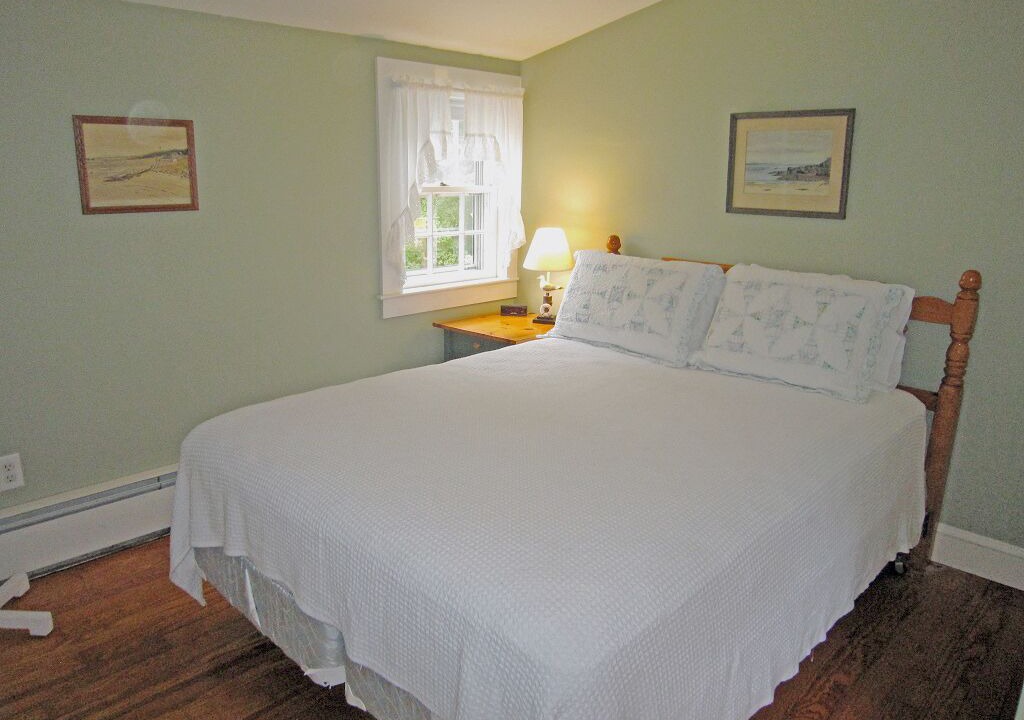 Photo of Bedroom in West Brewster