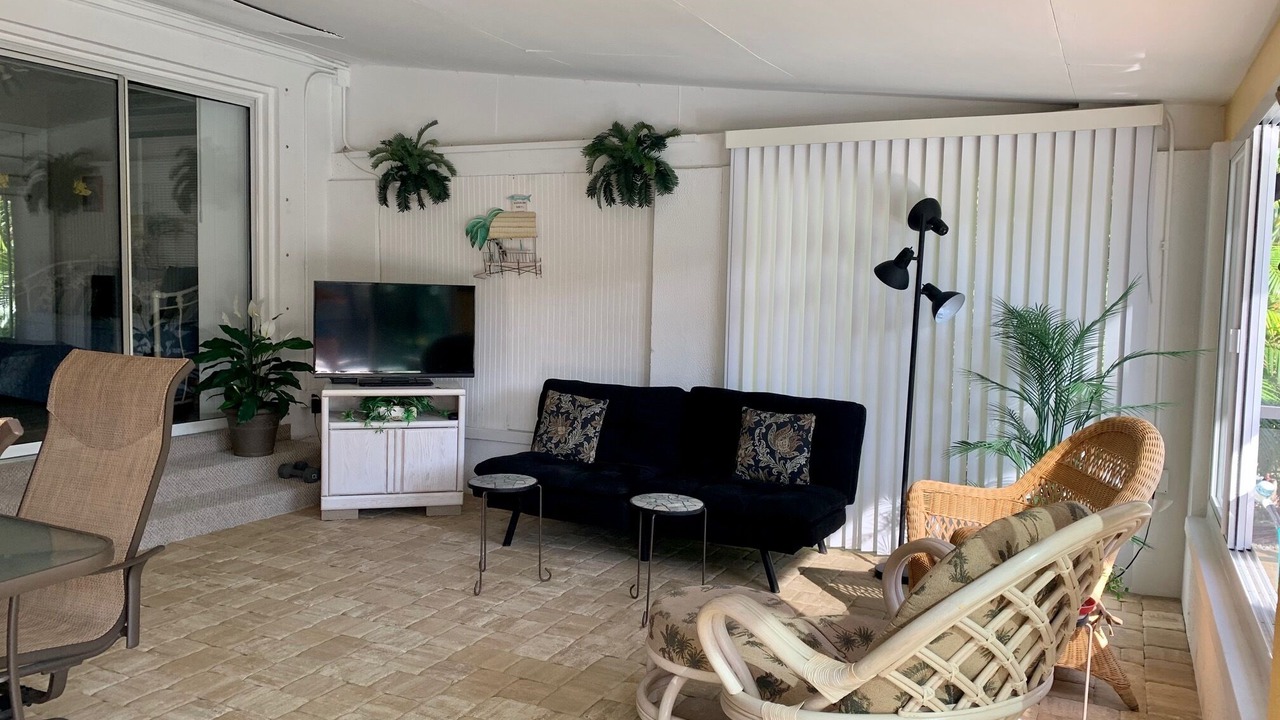 Photo of Outdoor in Mid Island