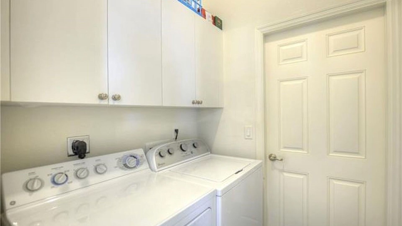 Photo of Bedroom in Herons Glen