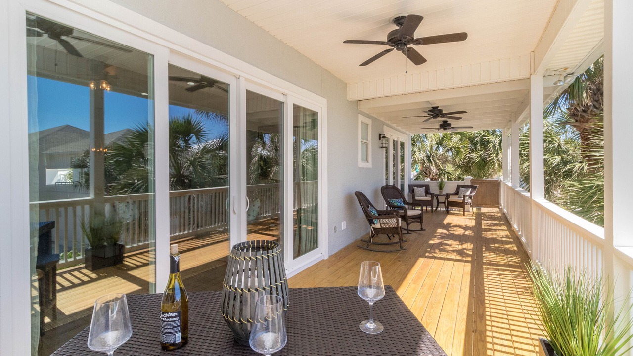 Photo of Patio Balcony in Inlet Beach