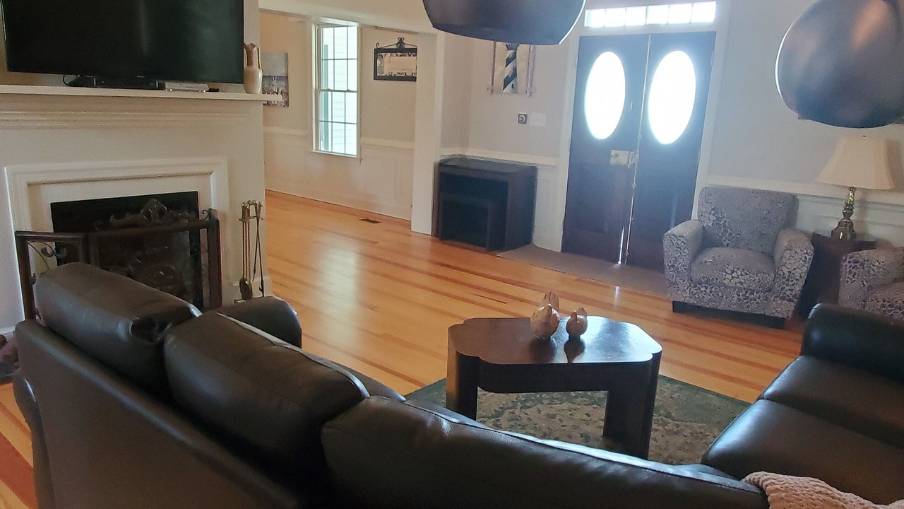 Photo of Livingroom in Foster