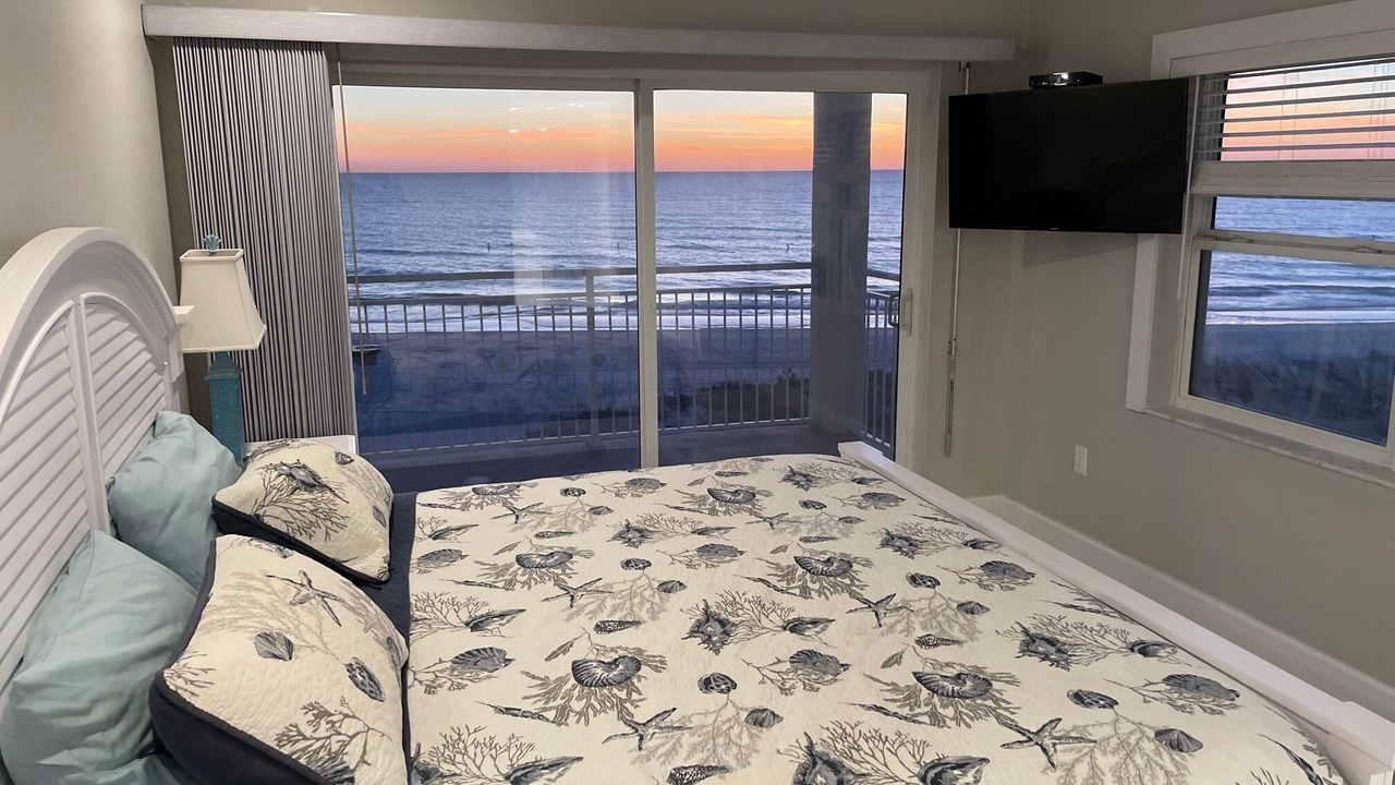 Photo of Bedroom in Madeira Beach