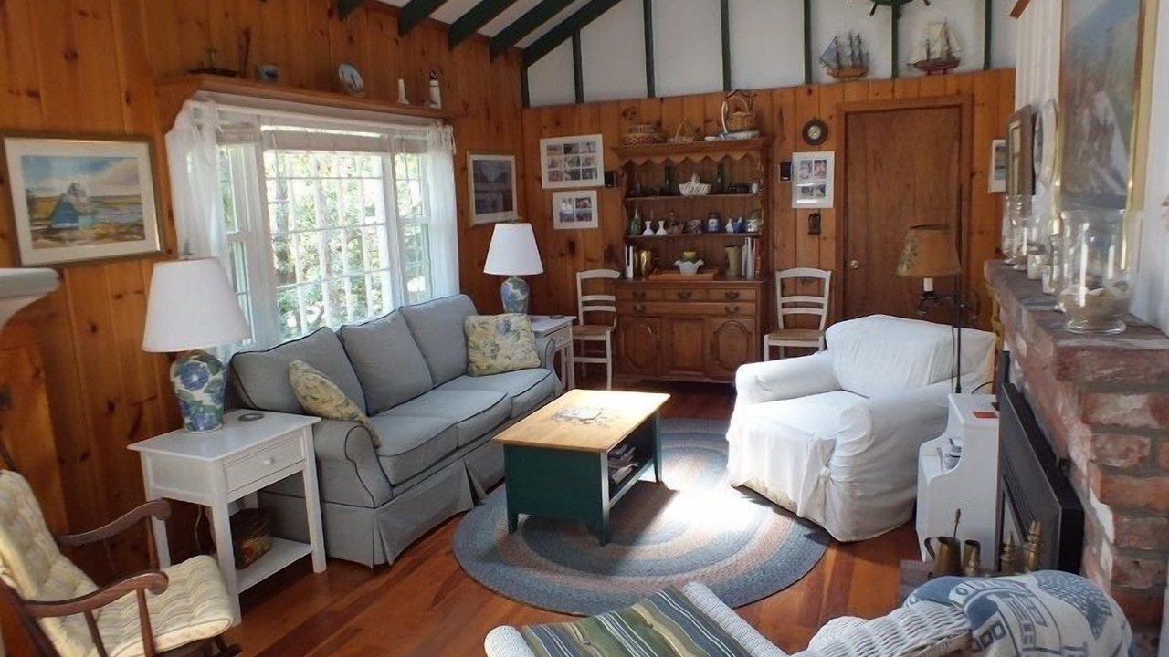 Photo of Livingroom in South Chatham