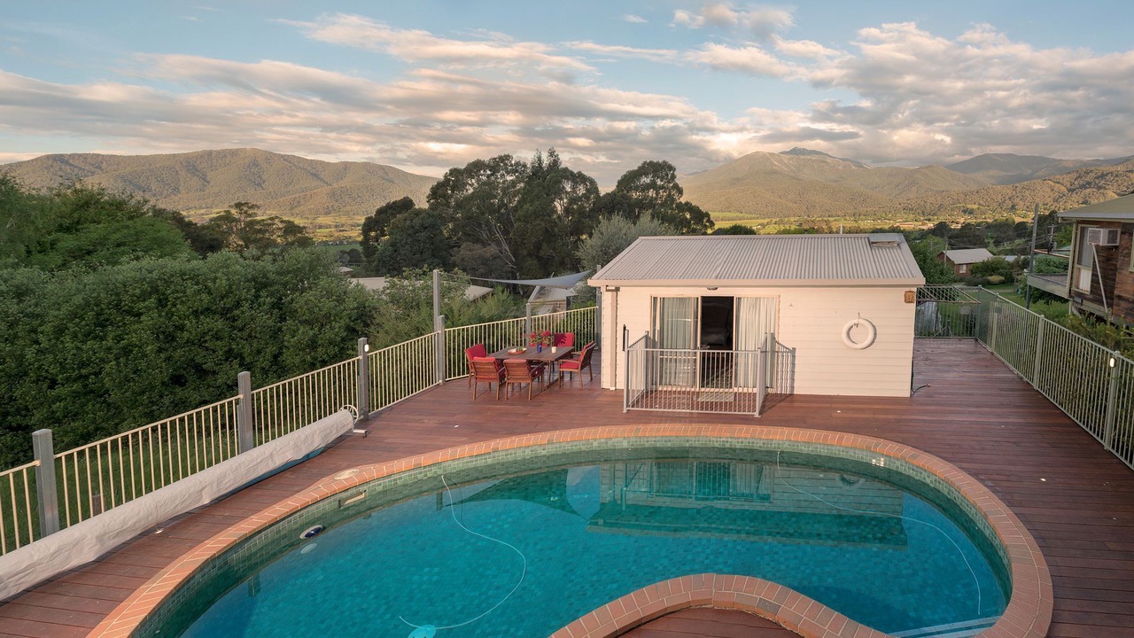 Photo of Patio Balcony in Tawonga South