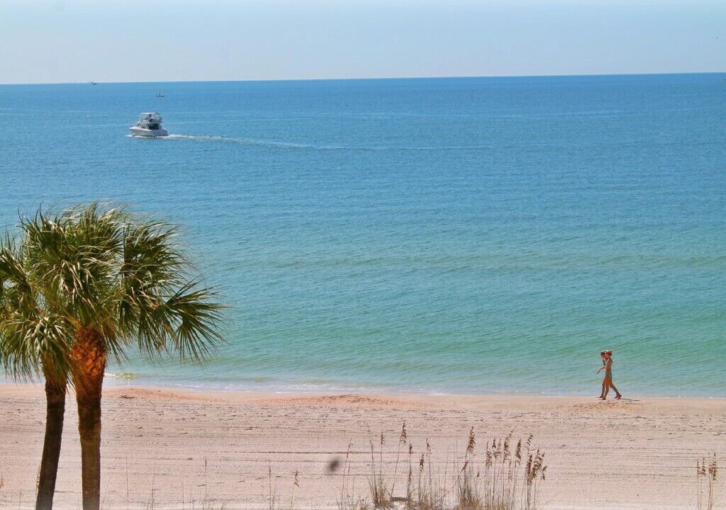 Photo of Patio Balcony in Madeira Beach