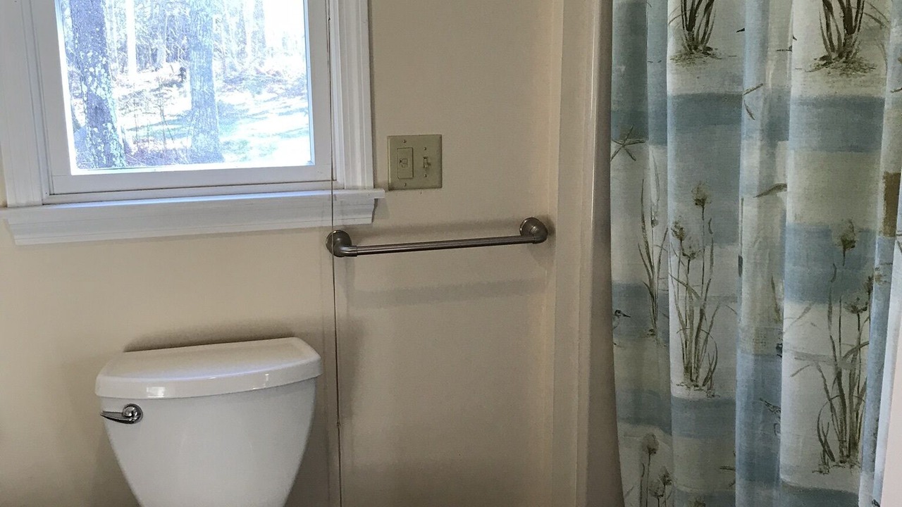 Photo of Bathroom in Brewster