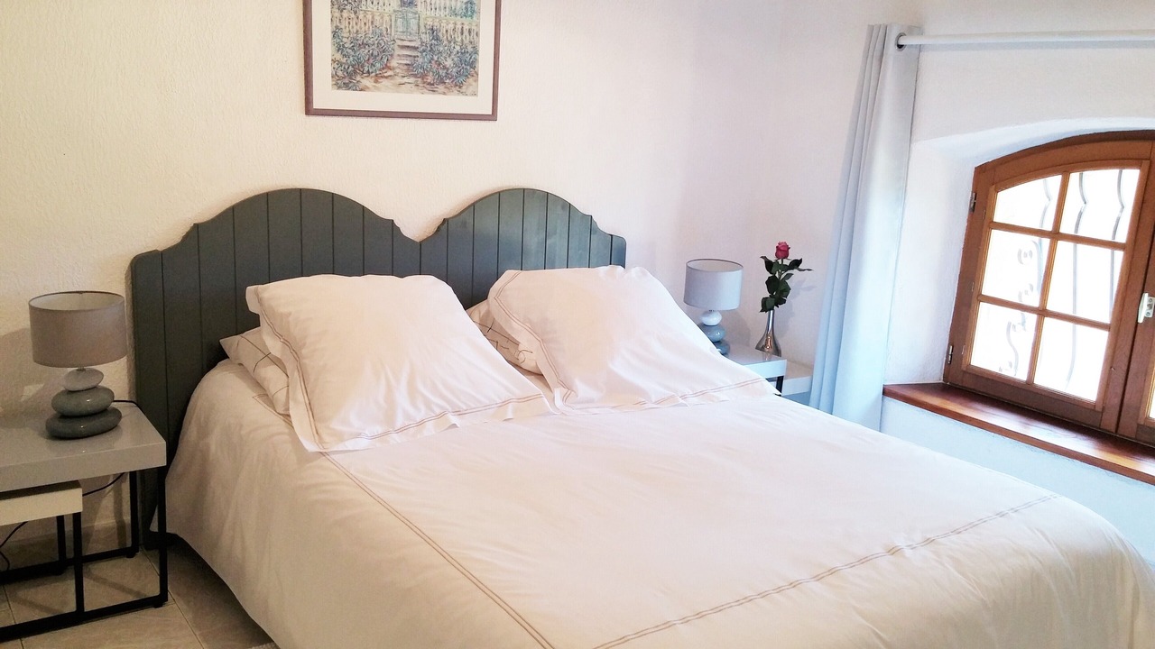 Photo of Bedroom in La Cadiere-d'Azur