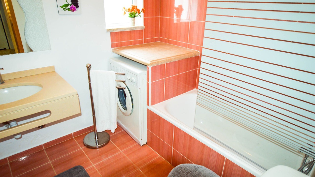 Photo of Bathroom in Vale de Centianes