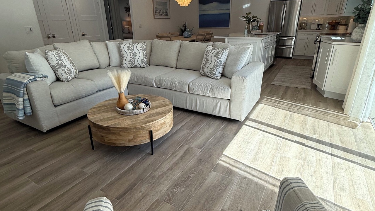 Photo of Livingroom in Holmes Beach