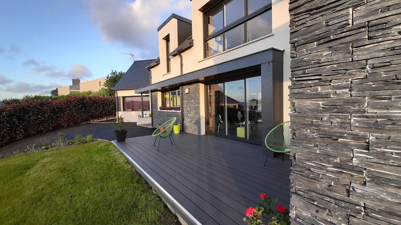 Photo of Patio Balcony in Louannec
