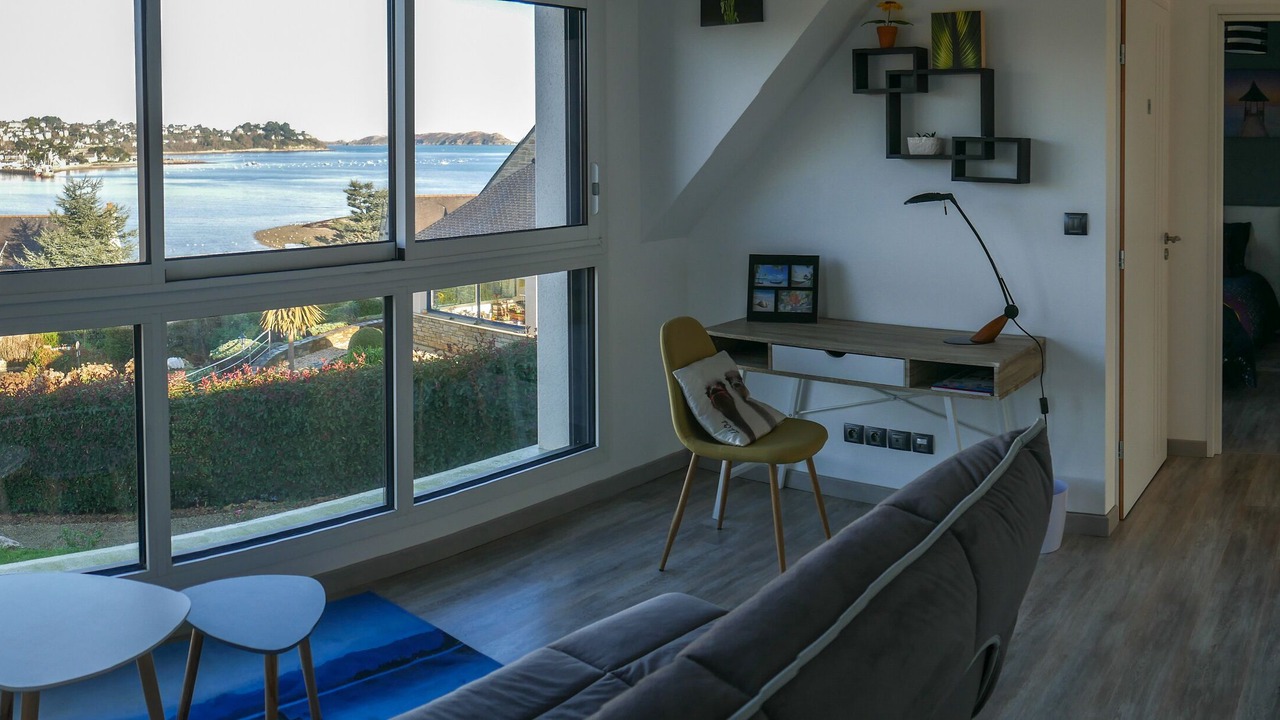 Photo of Livingroom in Louannec
