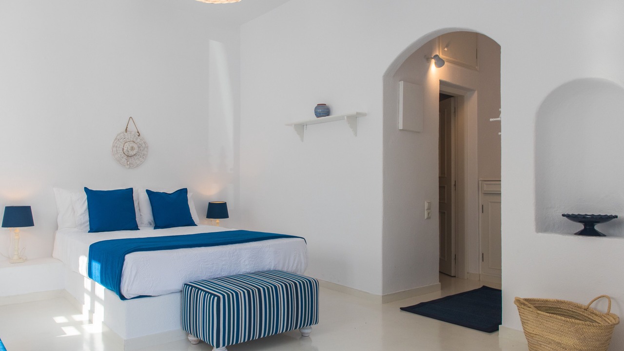 Photo of Bedroom in Kamares