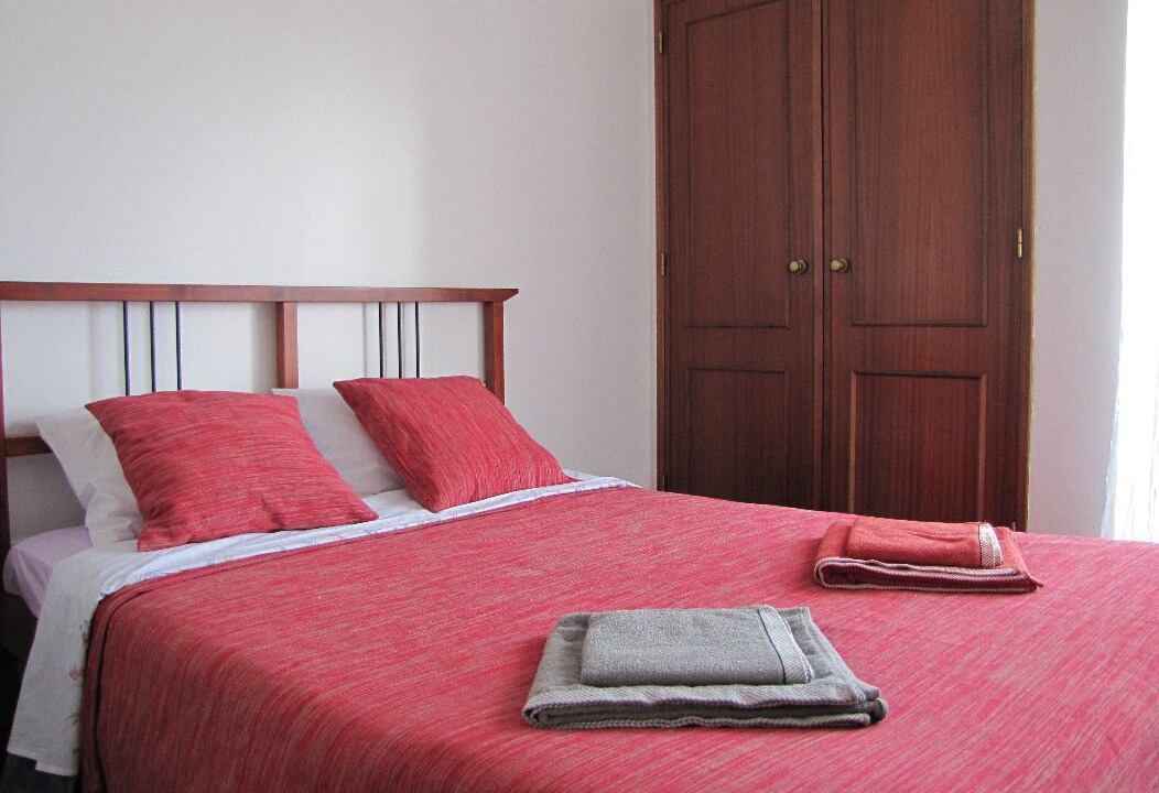 Photo of Bedroom in Ericeira