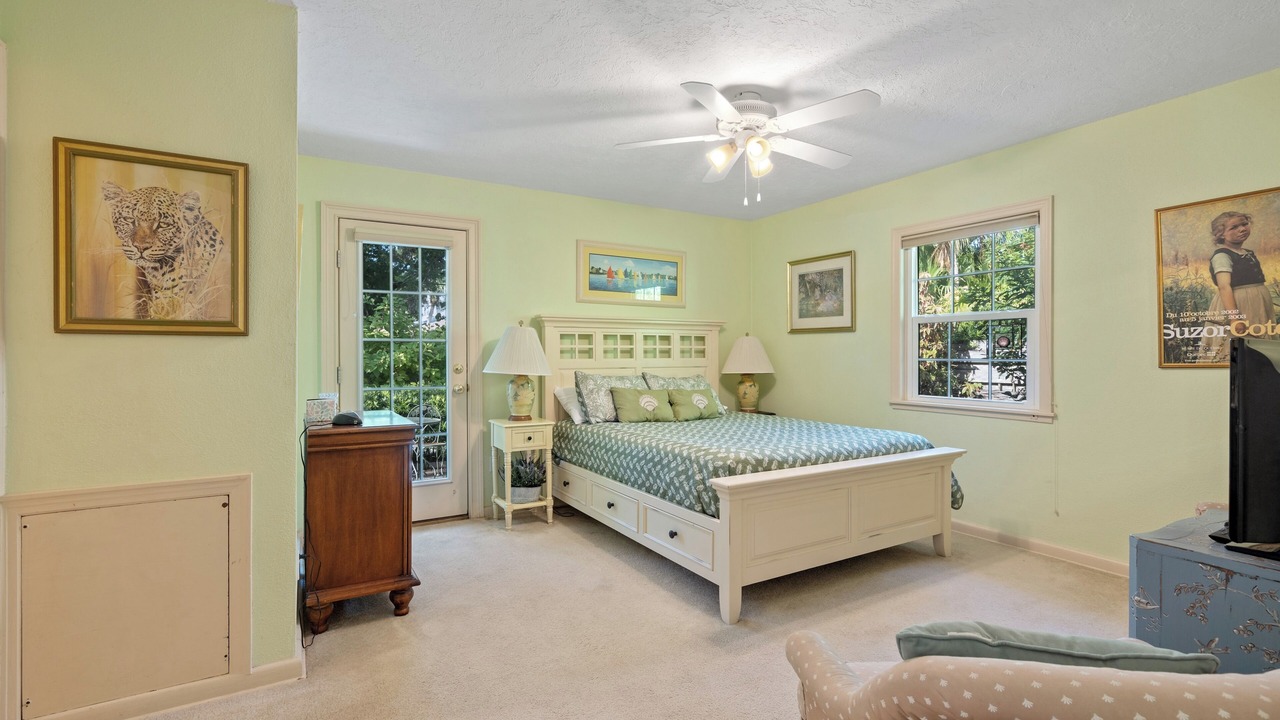 Photo of Bedroom in Bay Isle