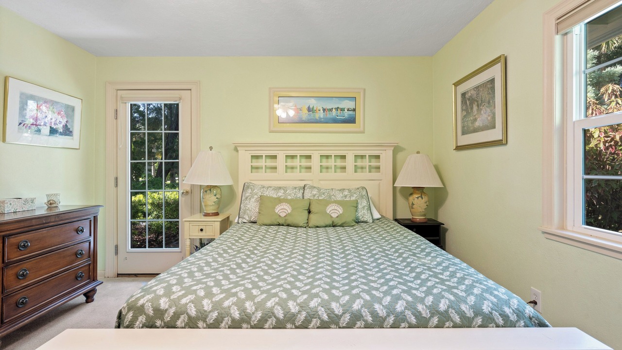 Photo of Bedroom in Bay Isle