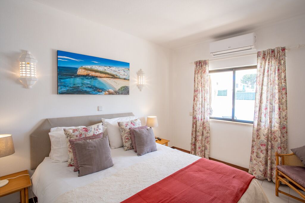 Photo of Bedroom in Carvoeiro