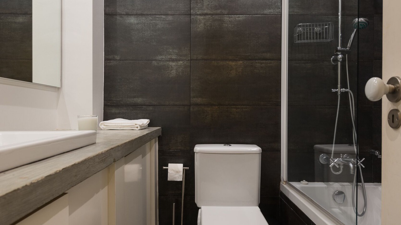 Photo of Bathroom in Sacramento