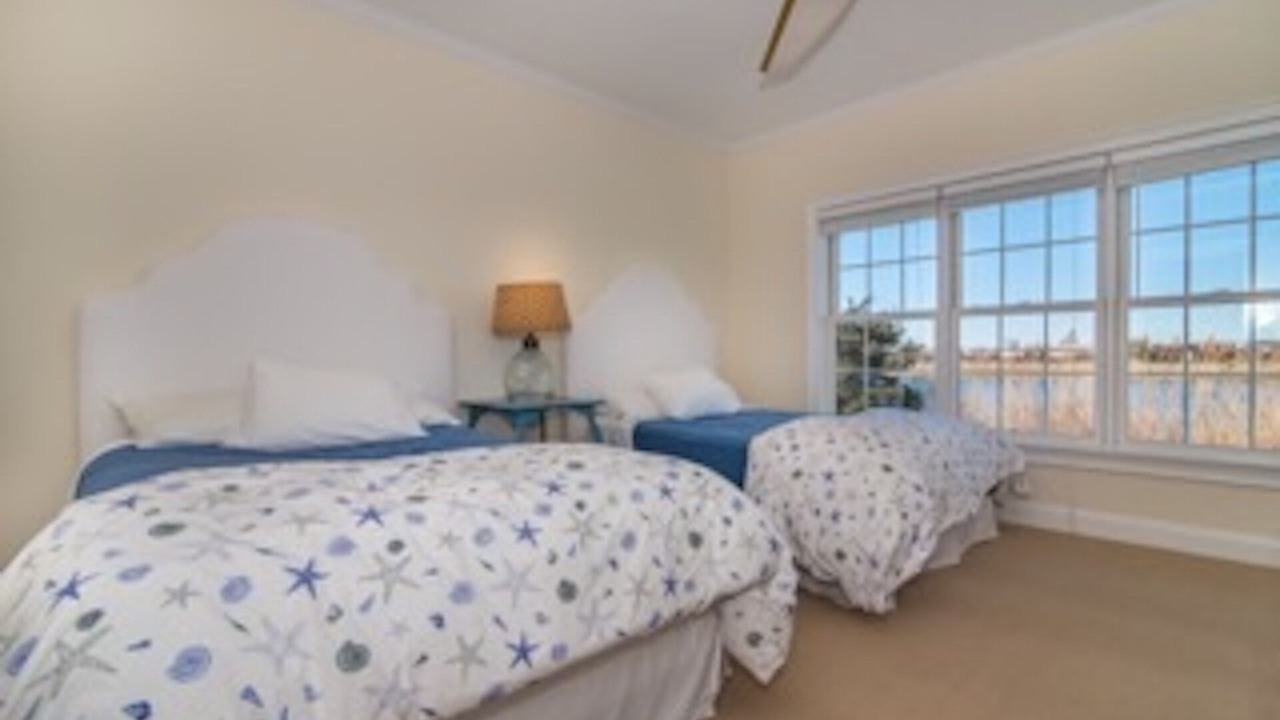 Photo of Bedroom in Town of Southampton