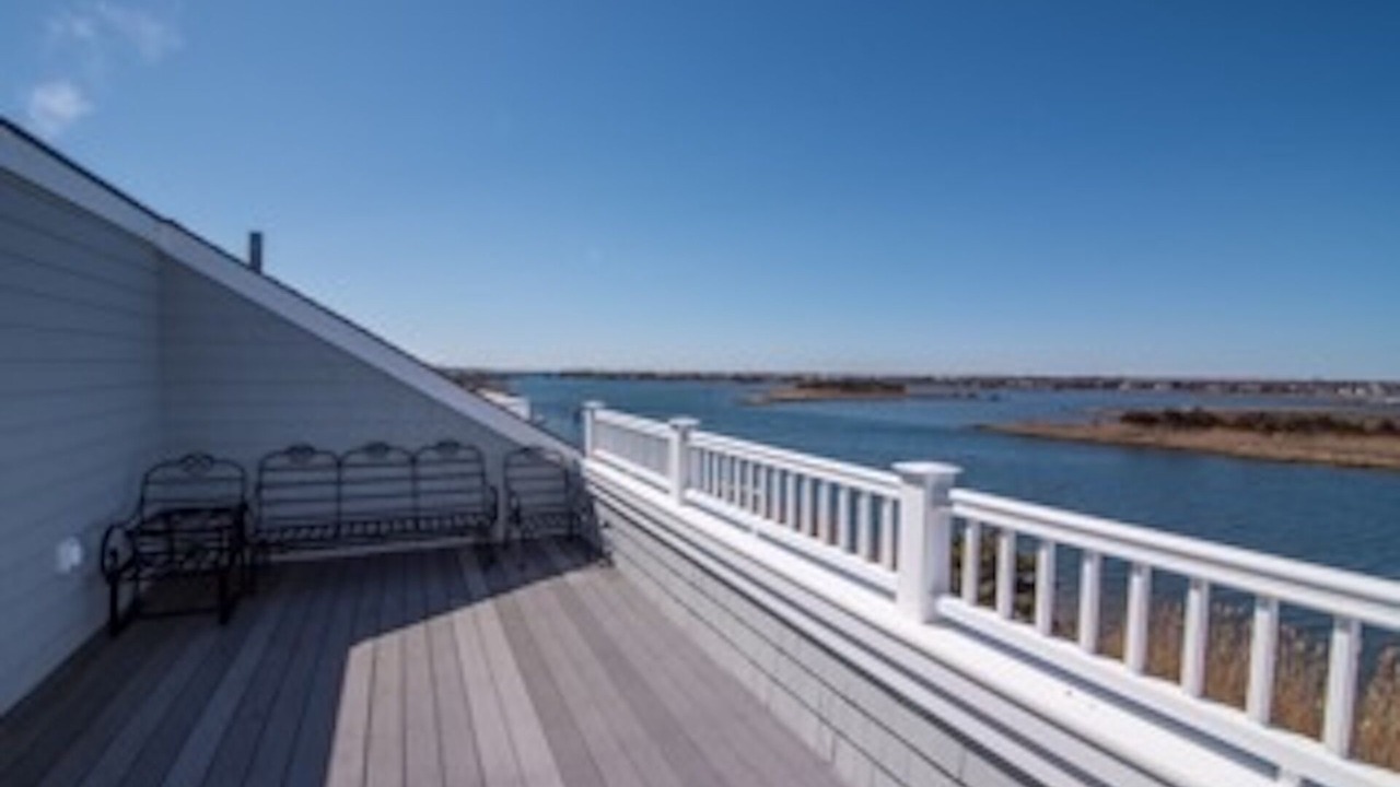 Photo of Patio Balcony in Town of Southampton