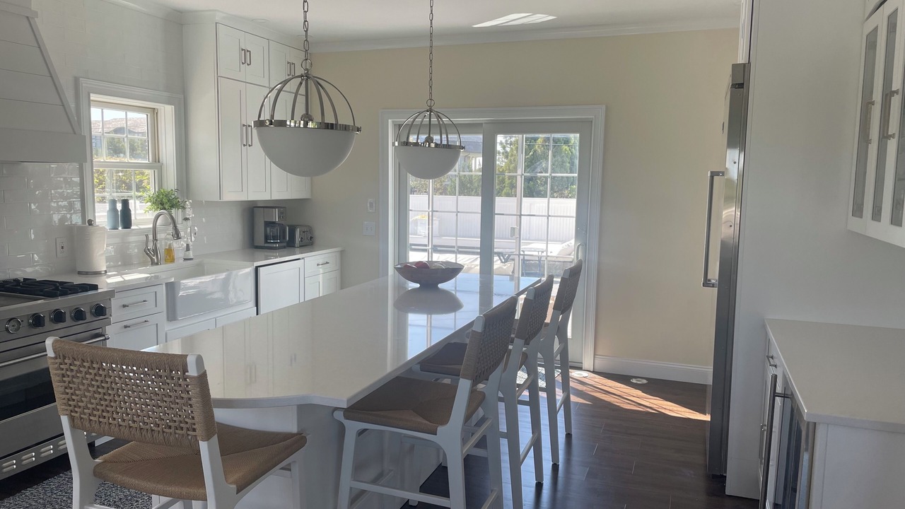 Photo of Kitchen in Town of Southampton