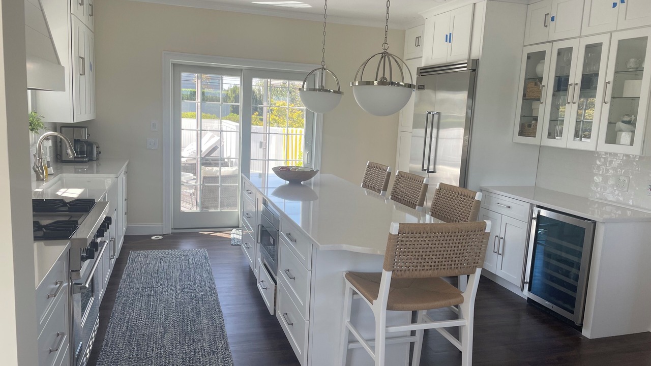 Photo of Kitchen in Town of Southampton
