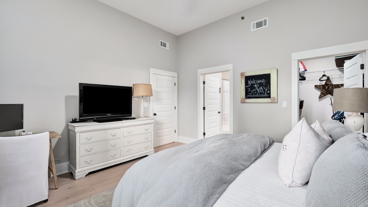 Photo of Bedroom in Santa Rosa Beach