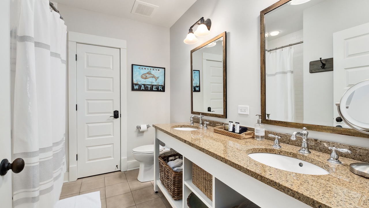 Photo of Bathroom in Santa Rosa Beach
