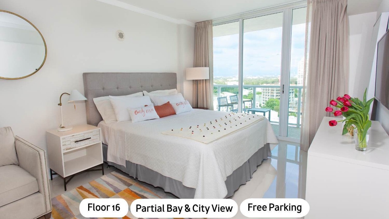 Photo of Bedroom in Coconut Grove