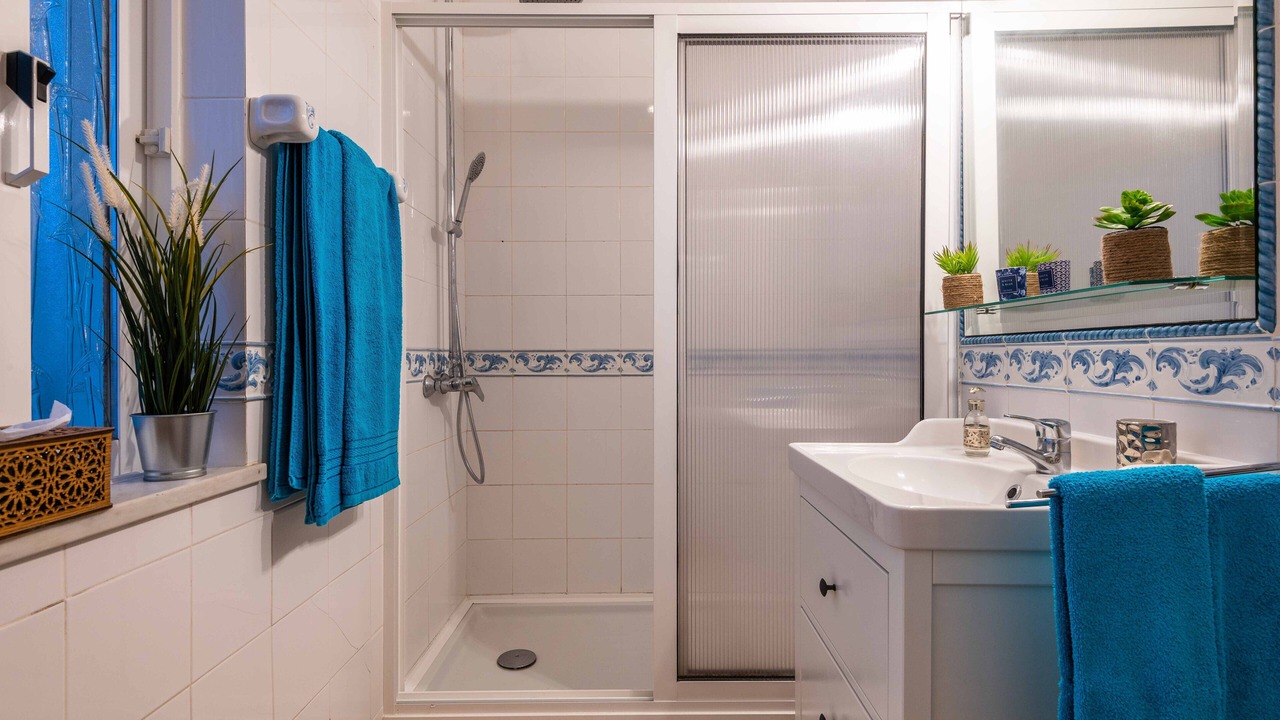 Photo of Bathroom in Gale