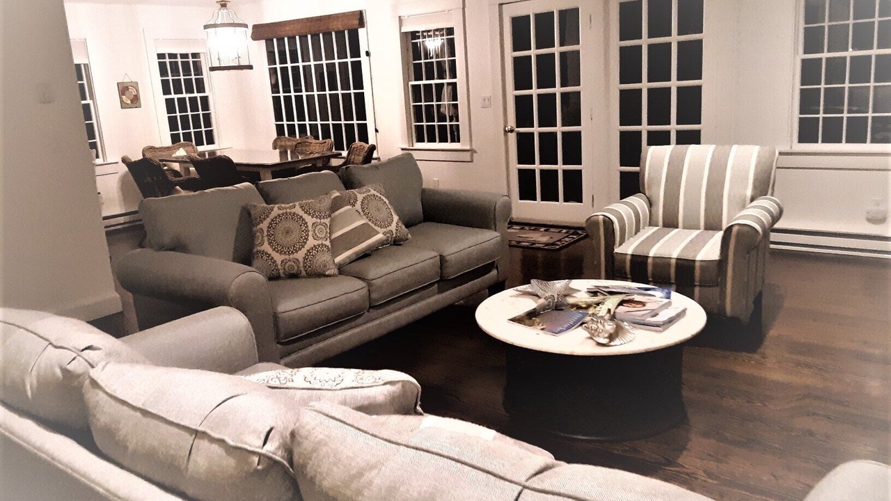 Photo of Bedroom in Tom Nevers