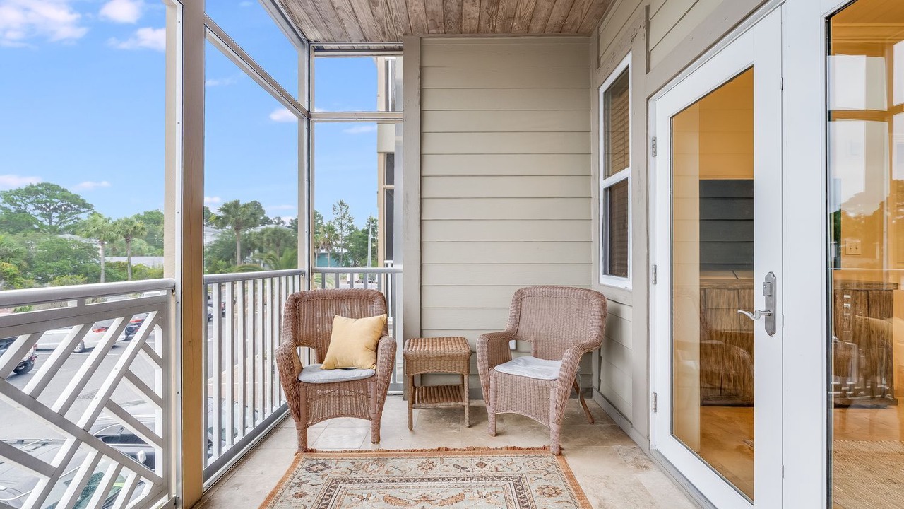 Photo of Patio Balcony in Seagrove Beach