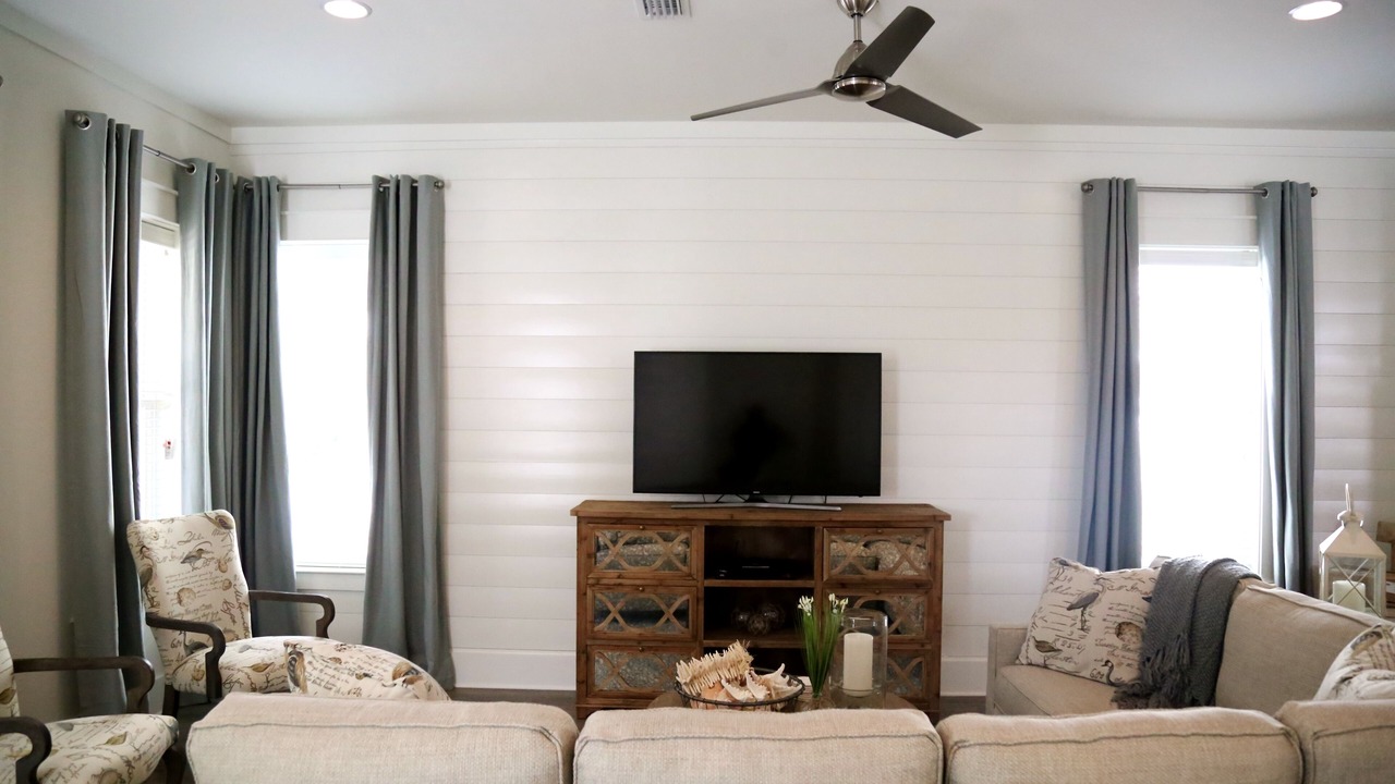 Photo of Livingroom in Greenway Park