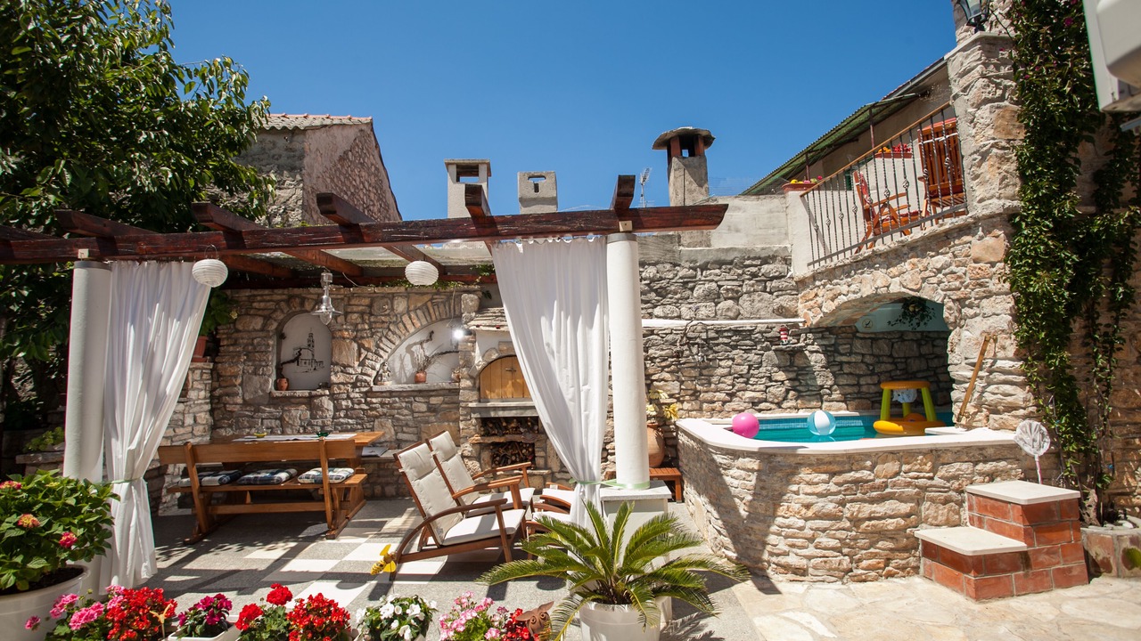 Photo of Outdoor in Cove Donja Krusica (Donje selo)