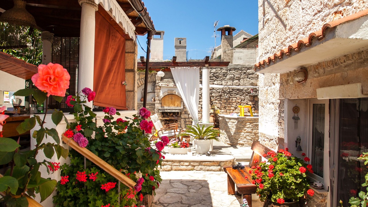 Photo of Patio Balcony in Cove Donja Krusica (Donje selo)