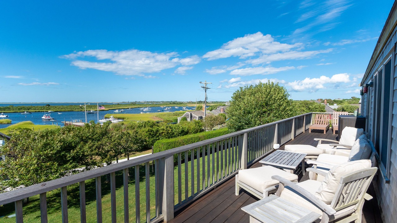 Photo of Patio Balcony in Madaket