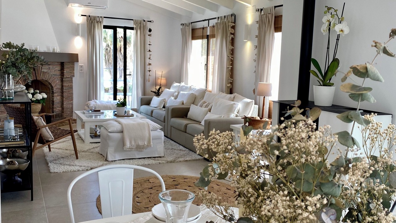 Photo of Livingroom in Urbanitzacio la Fustera
