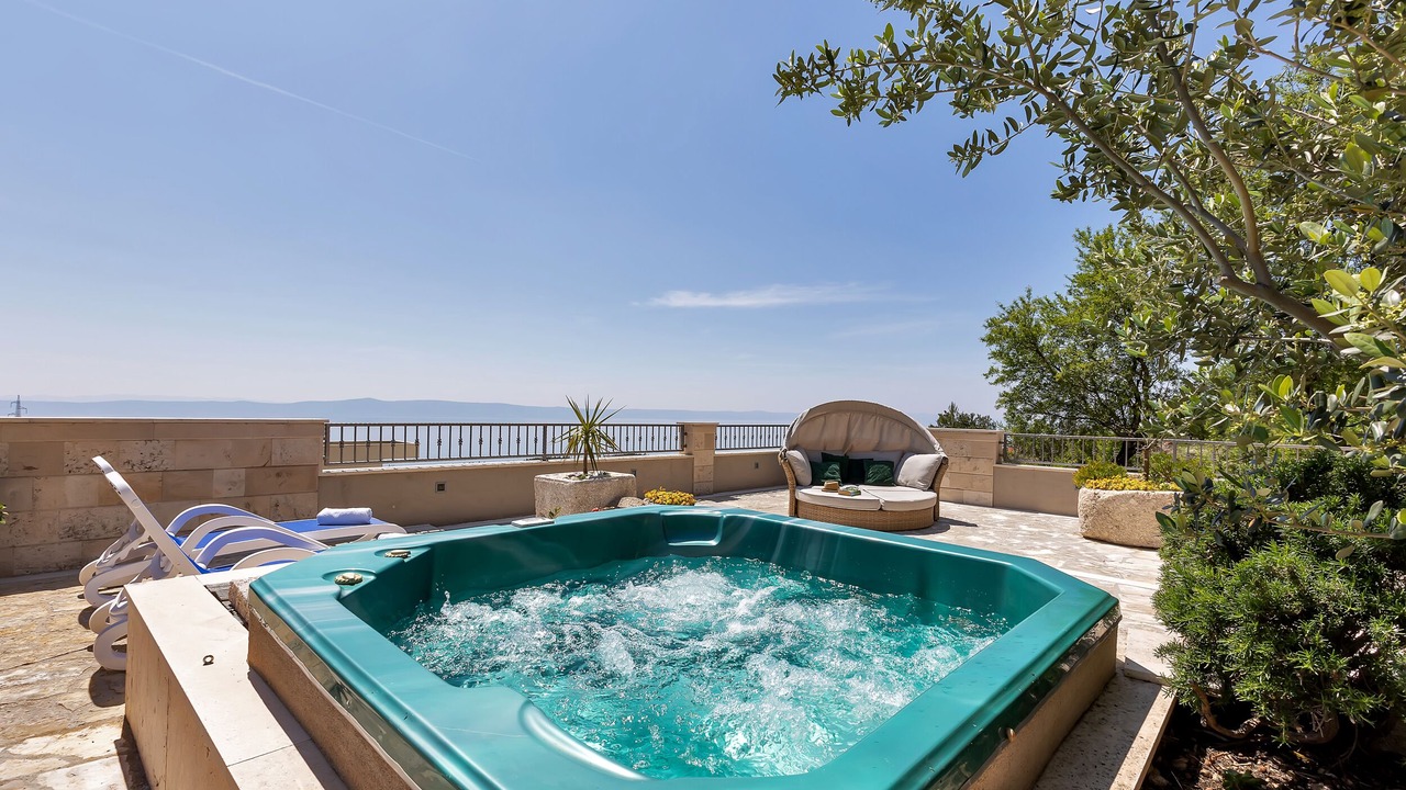 Photo of Patio Balcony in Makarska