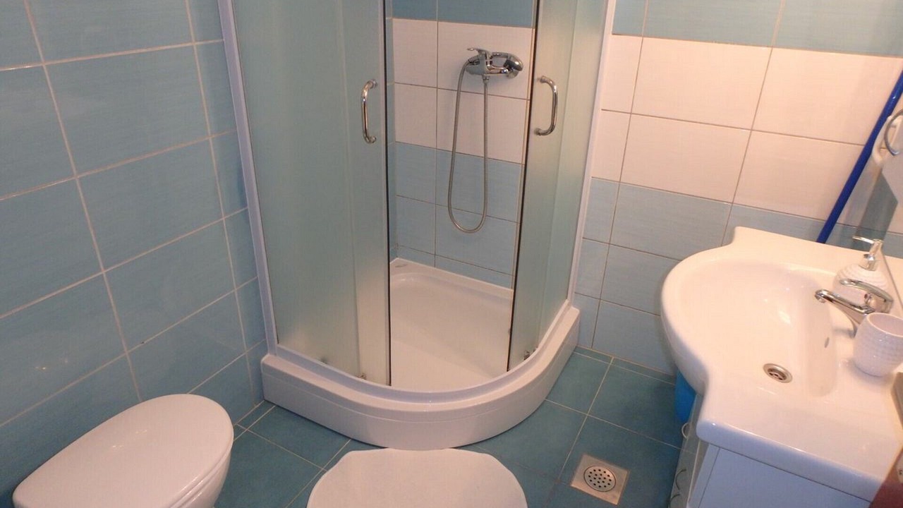 Photo of Bathroom in Brist