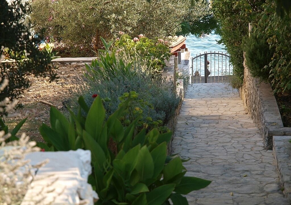 Photo of Outdoor in Brist