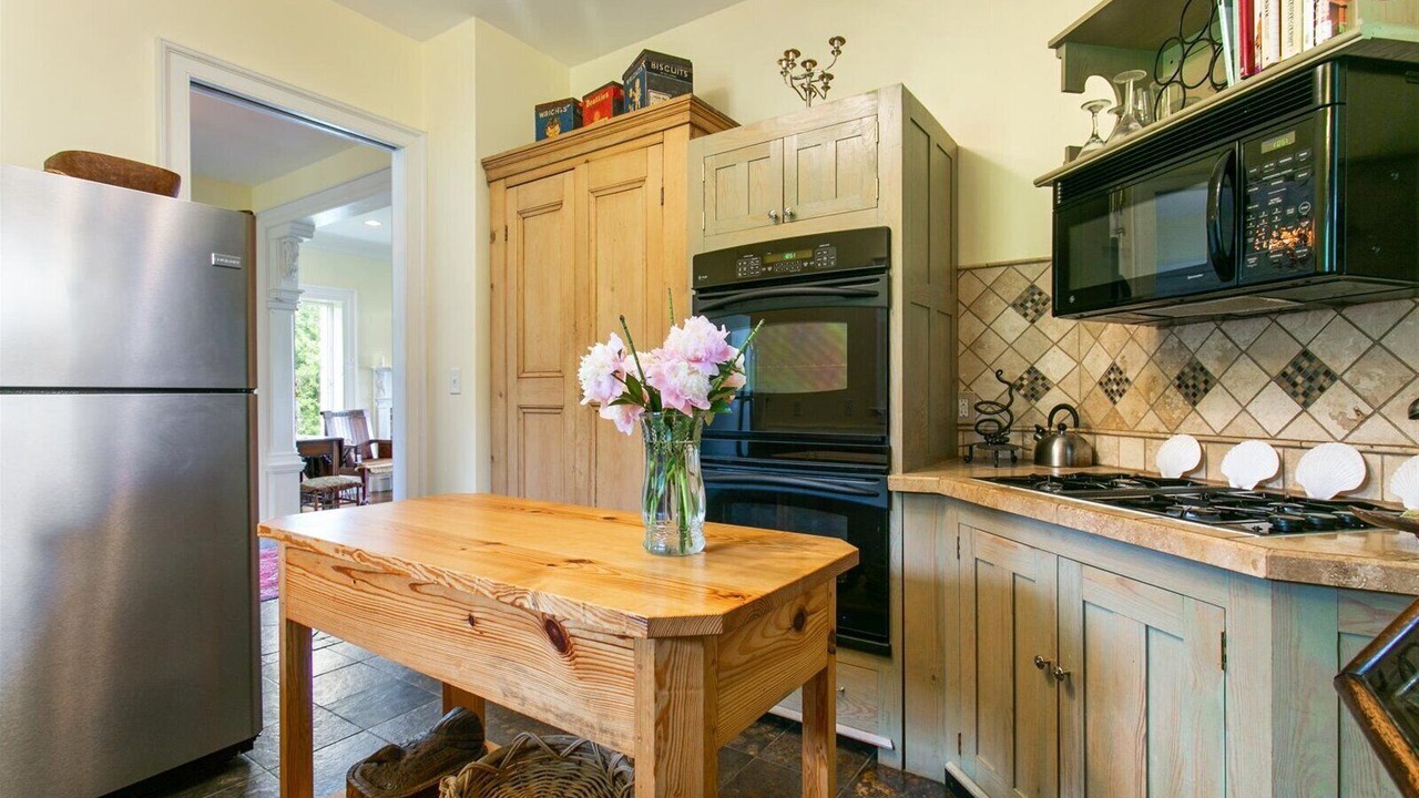 Photo of Kitchen in Claremont