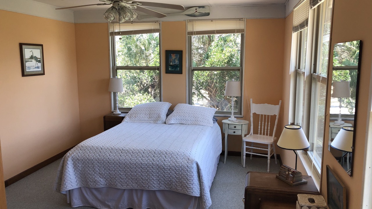 Photo of Bedroom in Crawfordville