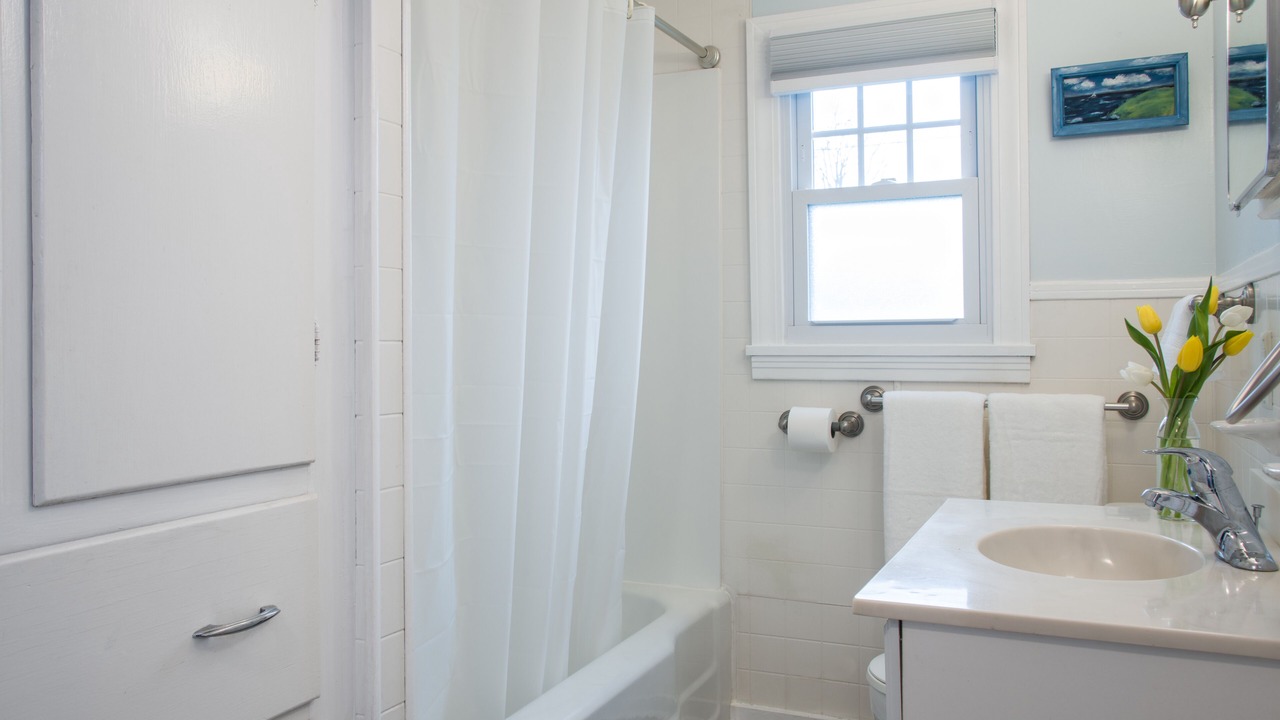 Photo of Bathroom in Sheldrake
