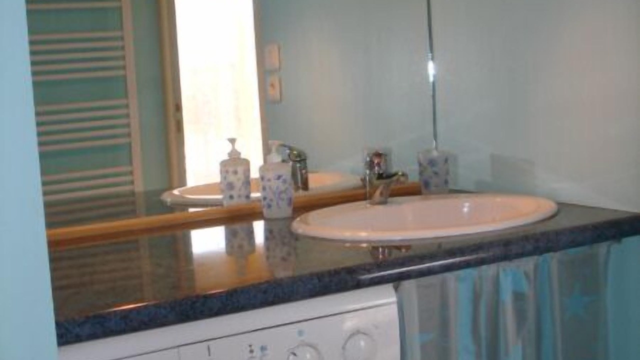 Photo of Bathroom in Damgan